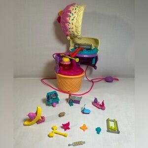 Ice Cream Polly Pocket Set